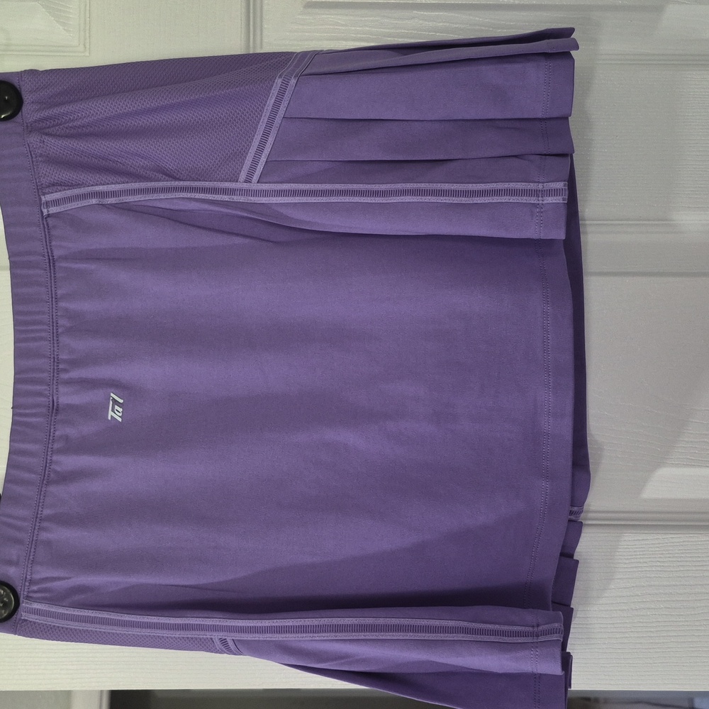 NWT Tail Lavender Pleated Skort Size Medium - Picture 4 of 8